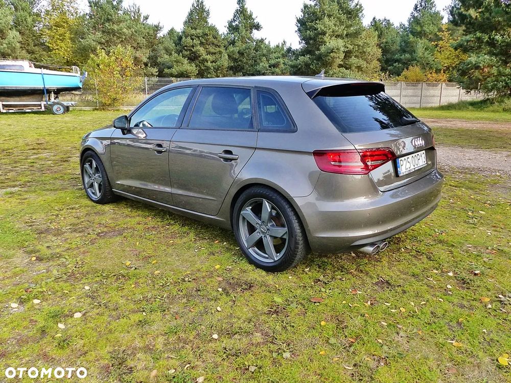 Audi A3 Sportback 2.0 TDI S line Sportpaket - 12