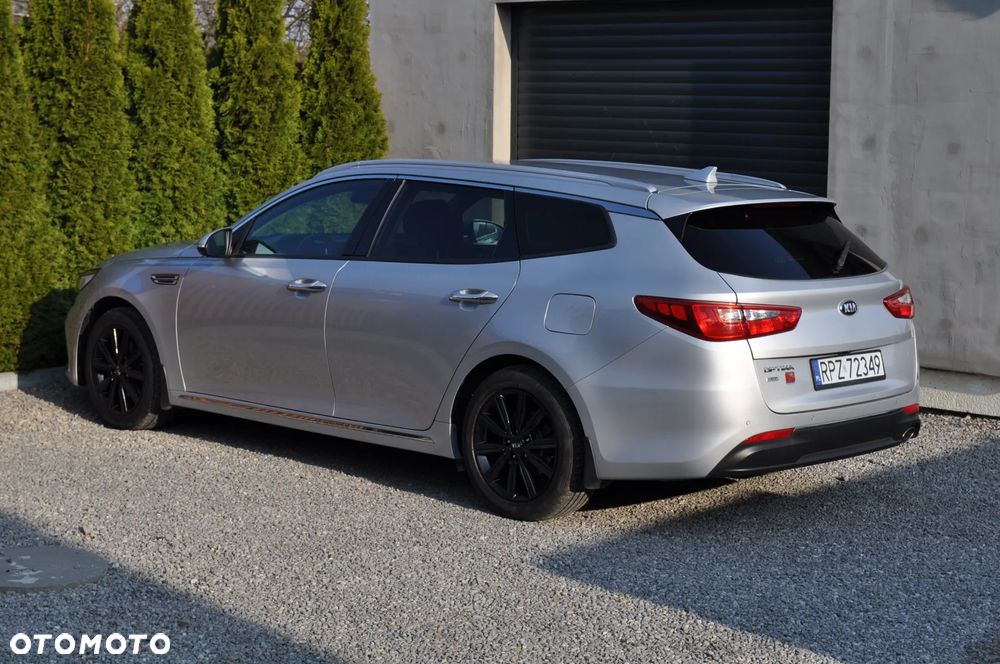 Kia Optima - 5