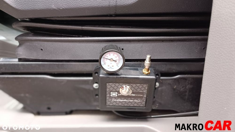 Volkswagen Crafter - 9