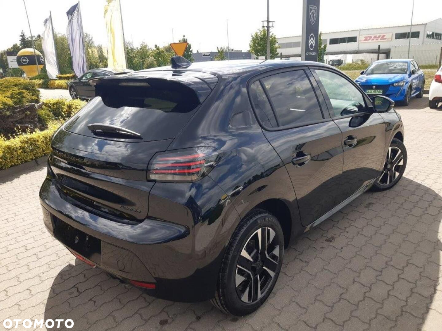 Peugeot 208 - 5