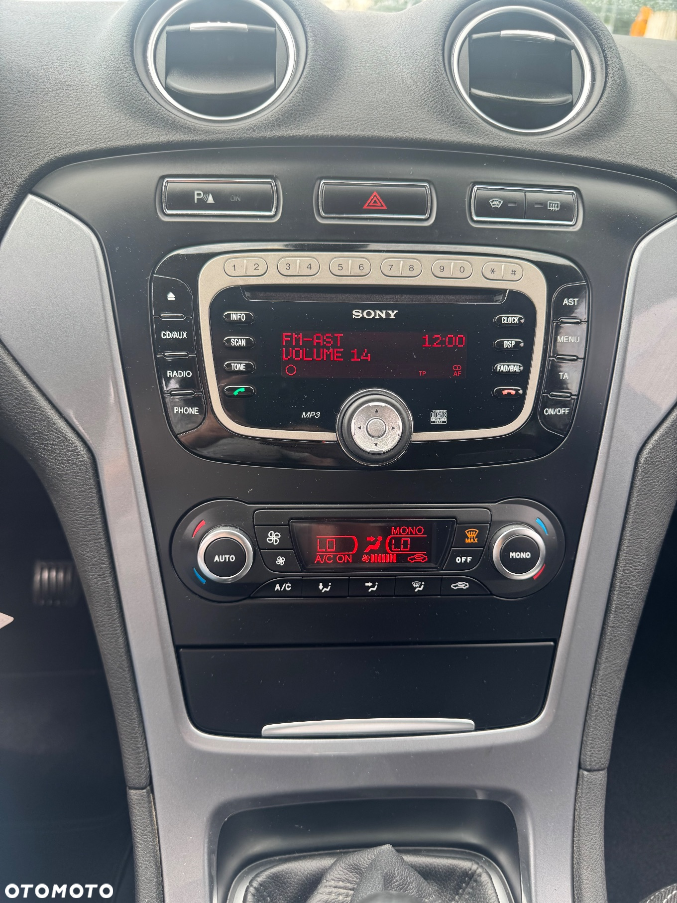 Ford Mondeo 1.6 Ambiente - 8