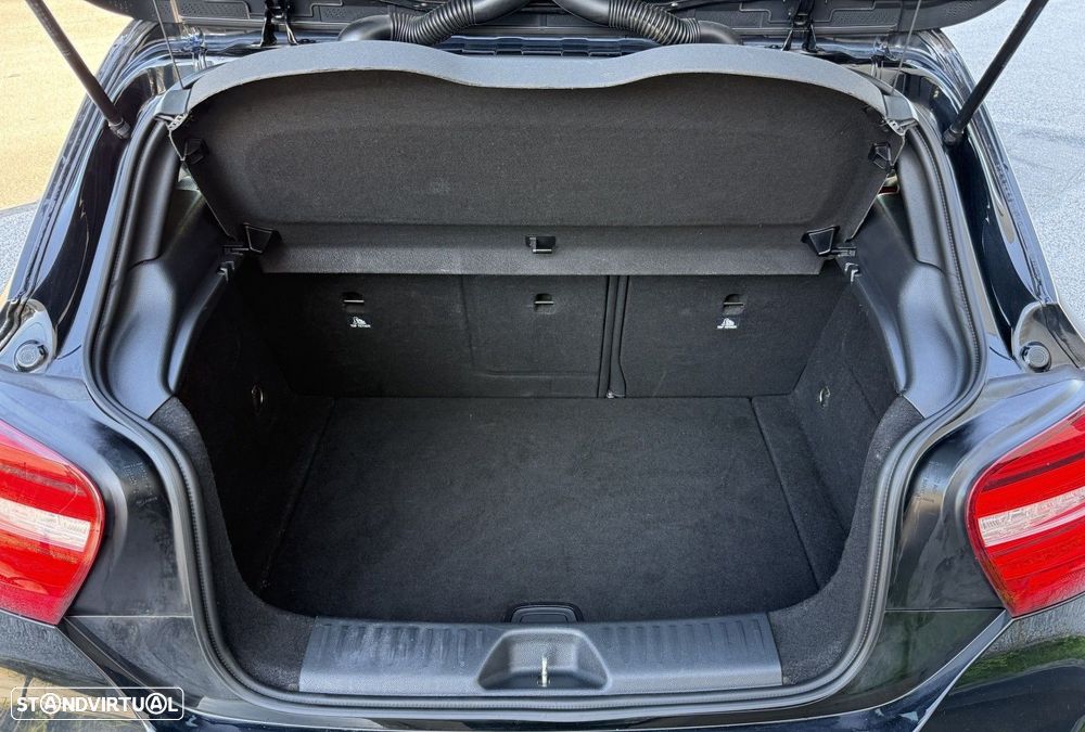 Mercedes-Benz A 180 d AMG Line - 6