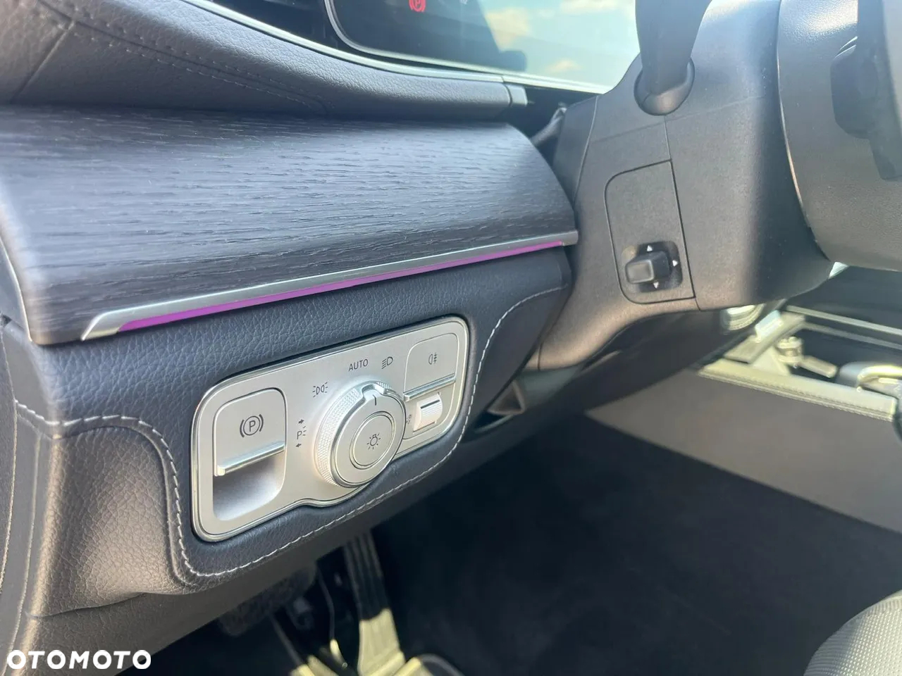 Mercedes-Benz GLE 350 de PHEV 4-Matic AMG Line - 29