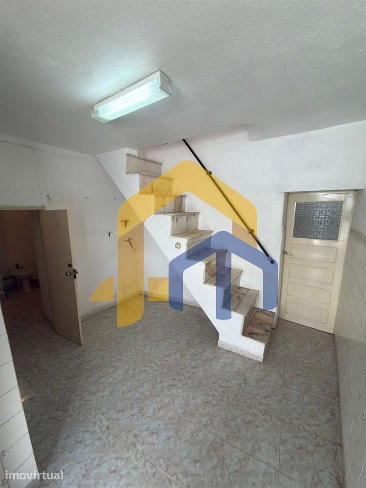 Moradia T1 com Jardim | Dentro da Muralha de Estremoz - Grande imagem: 4/27