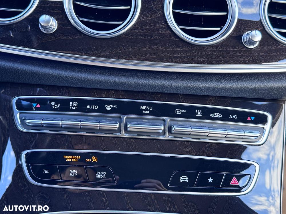 Mercedes-Benz E 300 9G-TRONIC AMG Line - 35