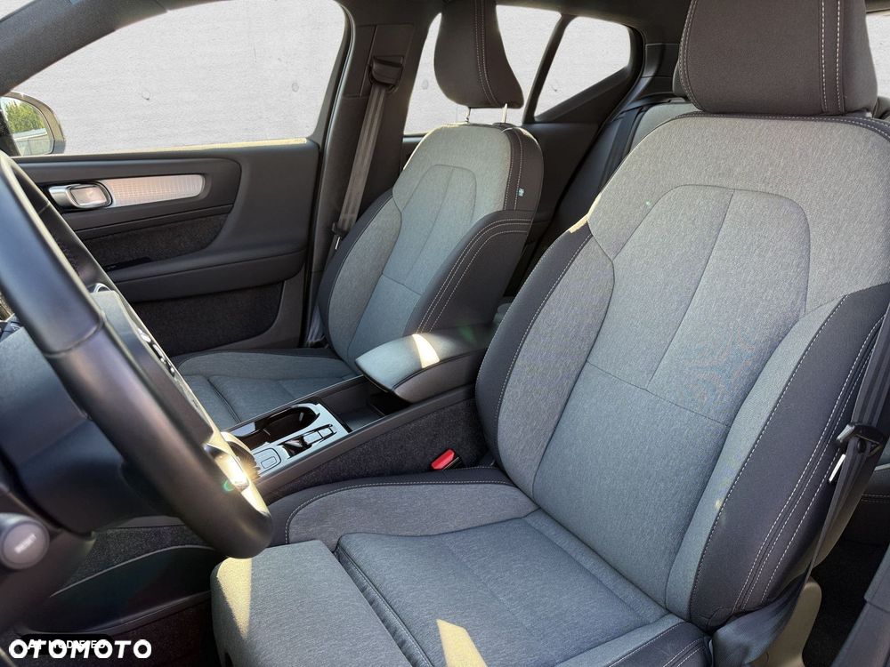 Volvo XC 40 - 12