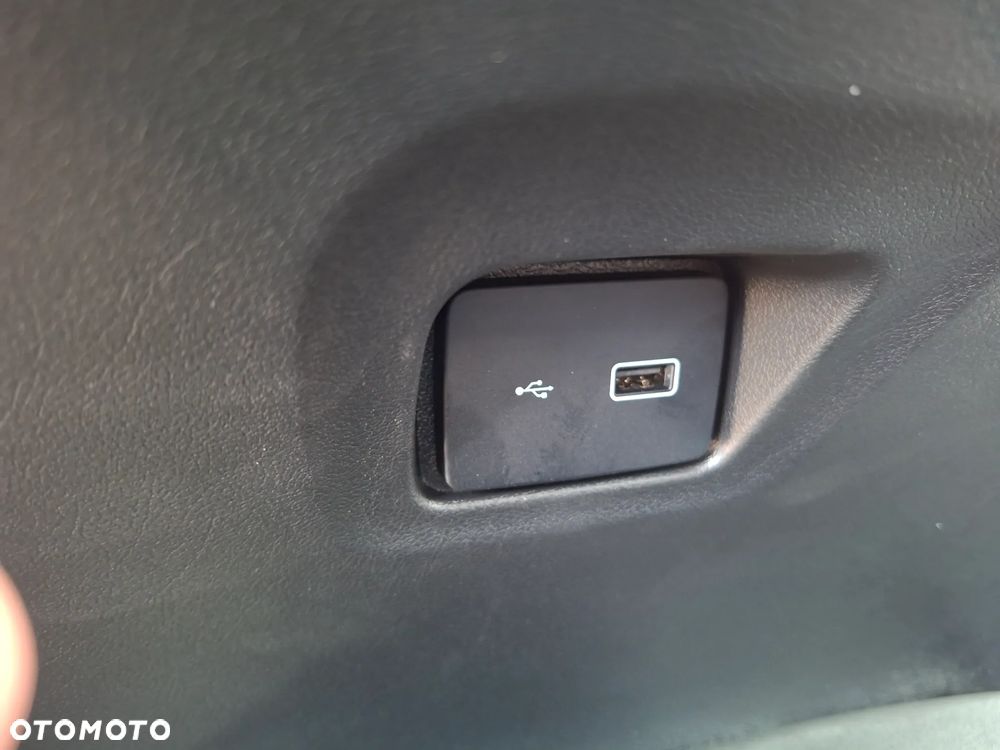 Fiat OD RĘKI , SUPER CENA , Ducato Kontener + Winda - zabudowa 9palet - 31