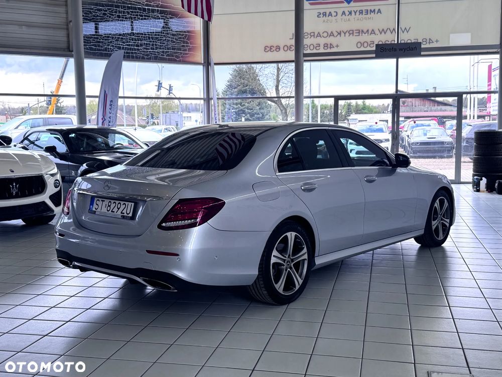 Mercedes-Benz Klasa E 300 9G-TRONIC - 6