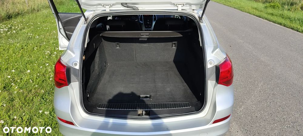 Opel Astra 1.6 Sports Tourer - 11