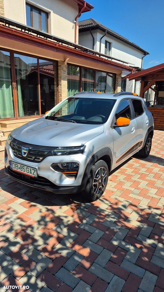 Dacia Spring Essential - 1