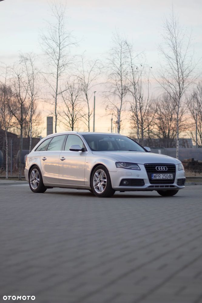 Audi A4 Avant 2.0 TFSI - 1