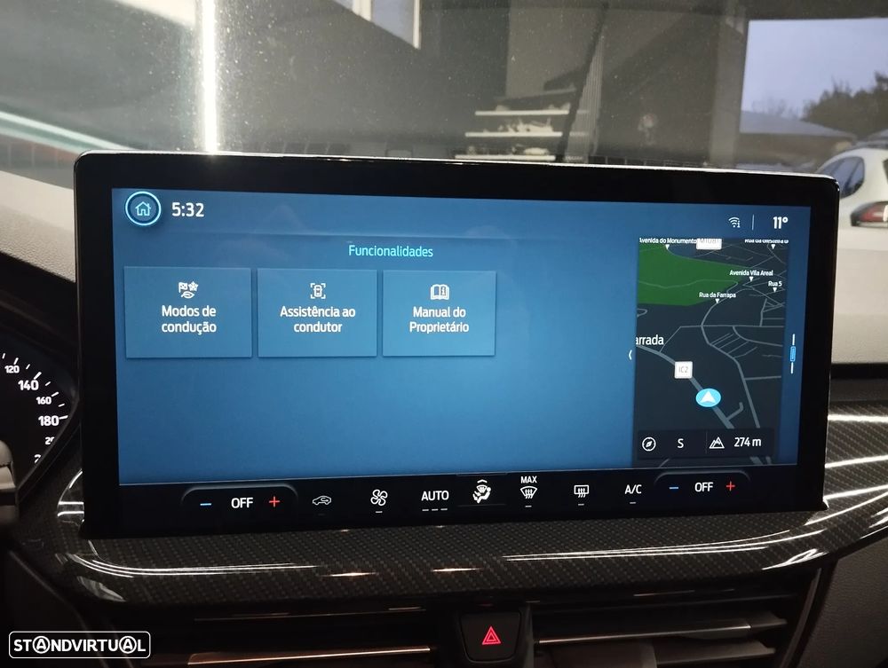 Ford Focus 1.0 EcoBoost MHEV ST-Line - 32