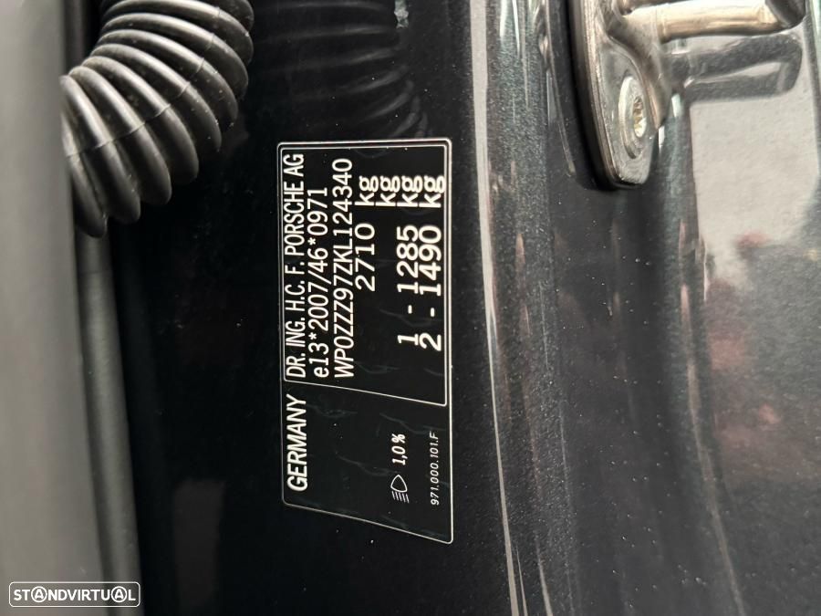 Porsche Panamera 4 E-Hybrid - 60