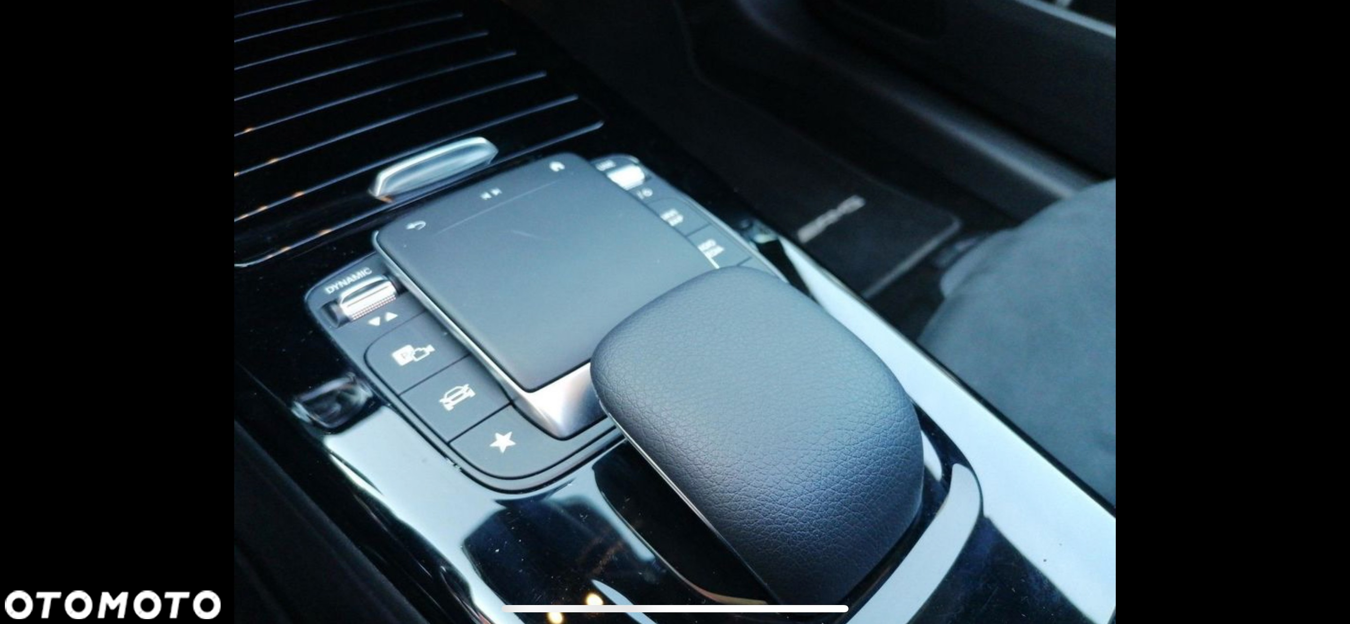 Mercedes-Benz CLA 220 4-Matic AMG Line 7G-DCT - 22
