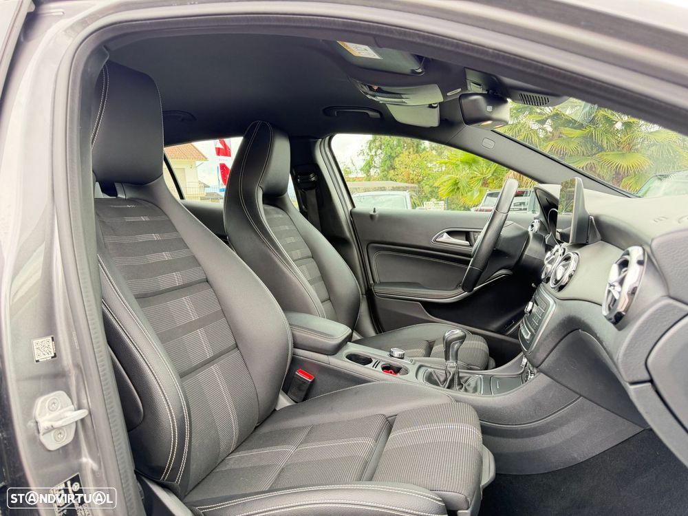 Mercedes-Benz GLA 180 d Style - 29