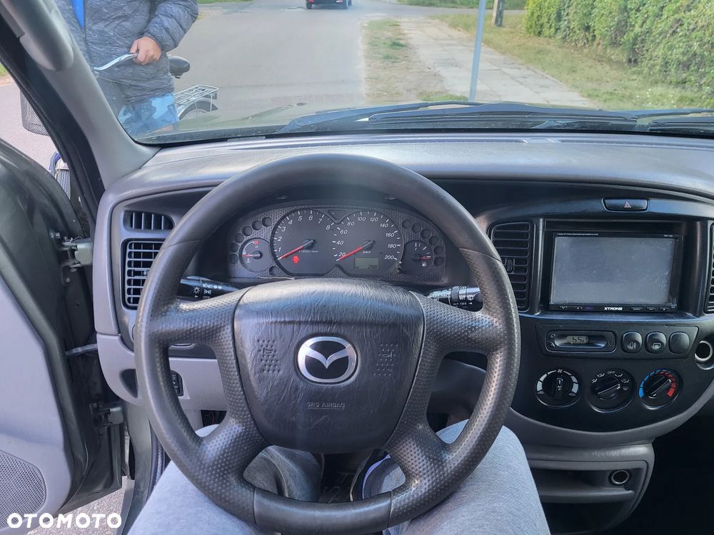 Mazda Tribute 2.0 Comfort 2WD - 5