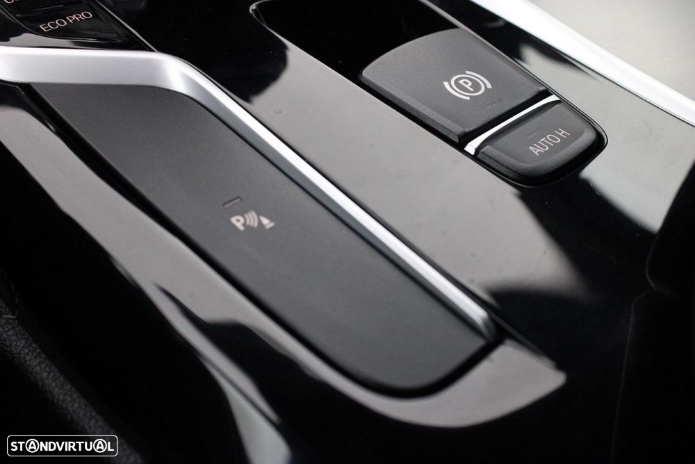 BMW 520 d Line Luxury Auto - 28