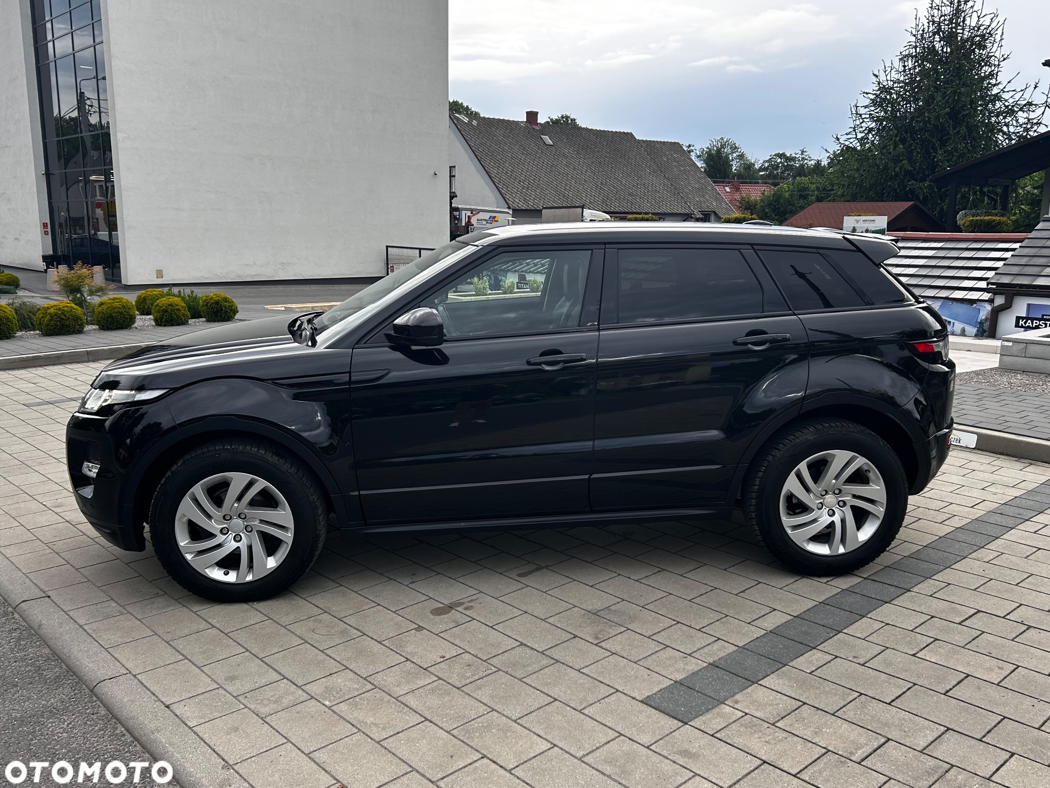 Land Rover Range Rover Evoque SD4 Black Dynamic - 9