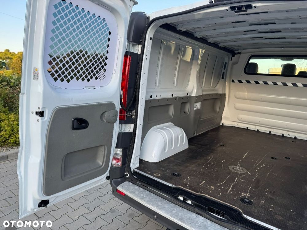 Renault Trafic - 27