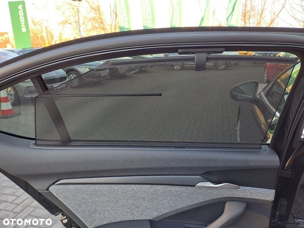 Skoda Superb 2.0 TDI SCR 4x4 Drive DSG - 10