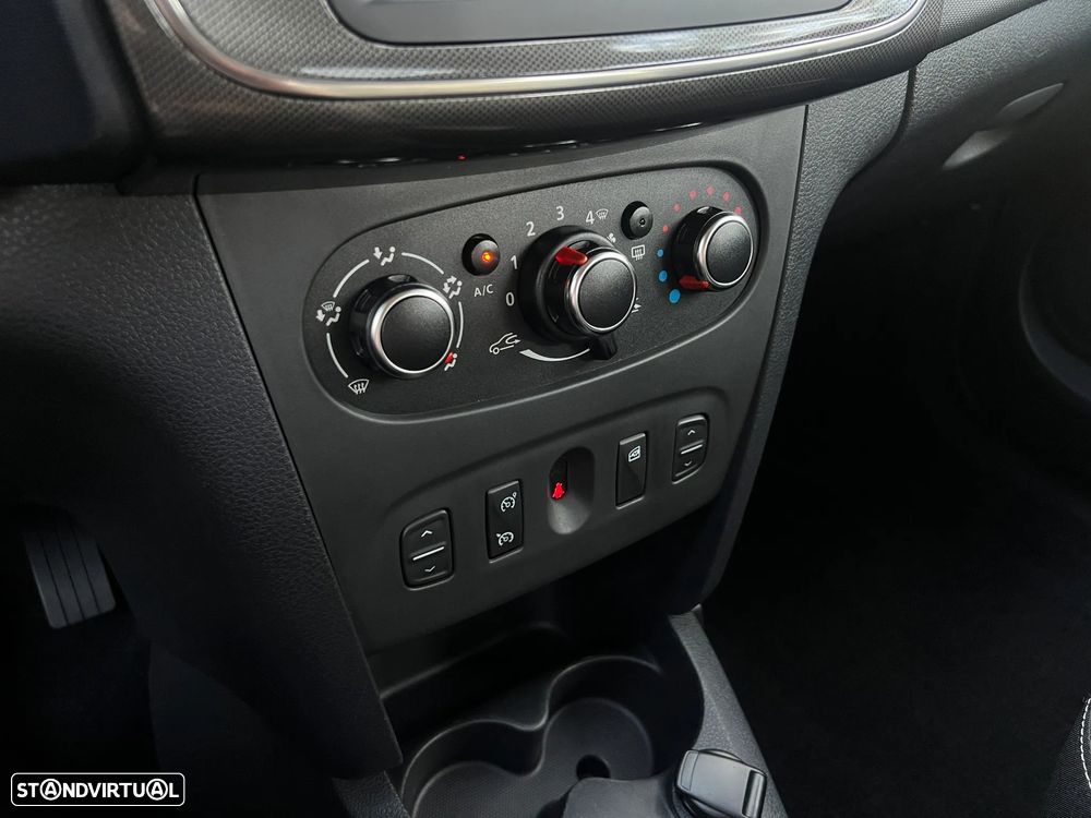 Dacia Sandero 1.5 dCi SL Stepway of Life - 16