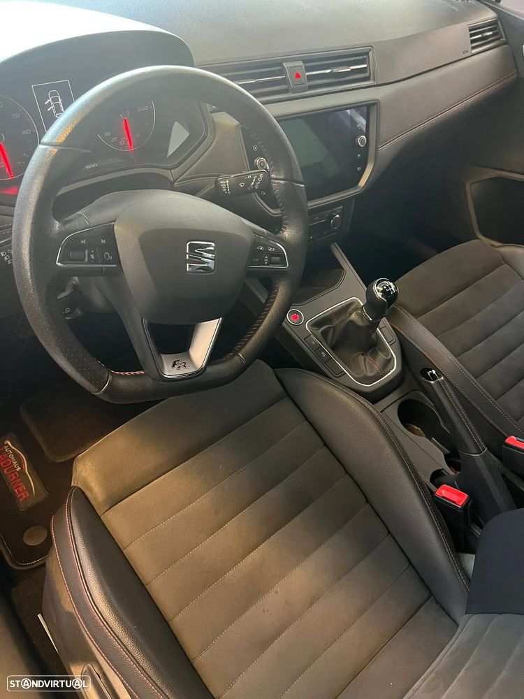 SEAT Ibiza 1.0 TGI S&S Fast Lane FR - 4
