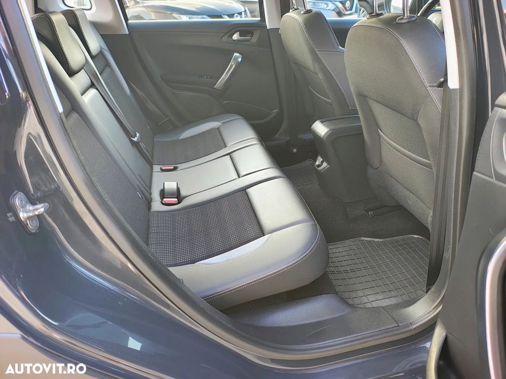 Peugeot 2008 PureTech 110 GPF Stop&Start EAT6 Allure - 15