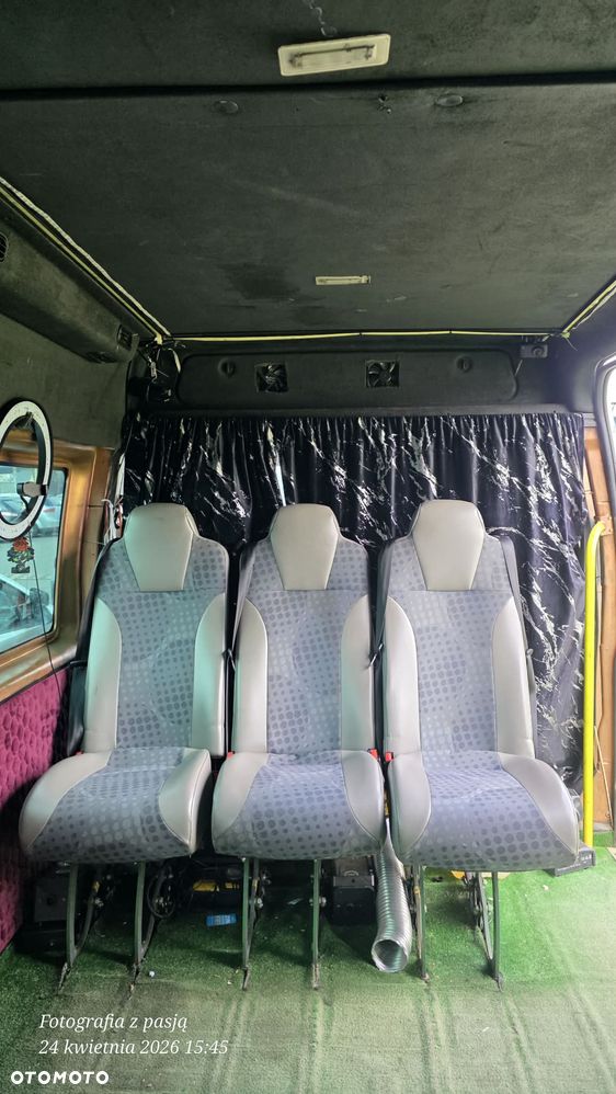 Ford Transit - 9