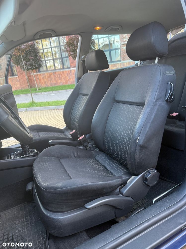 Volkswagen Golf 1.9 TDI Q - 22