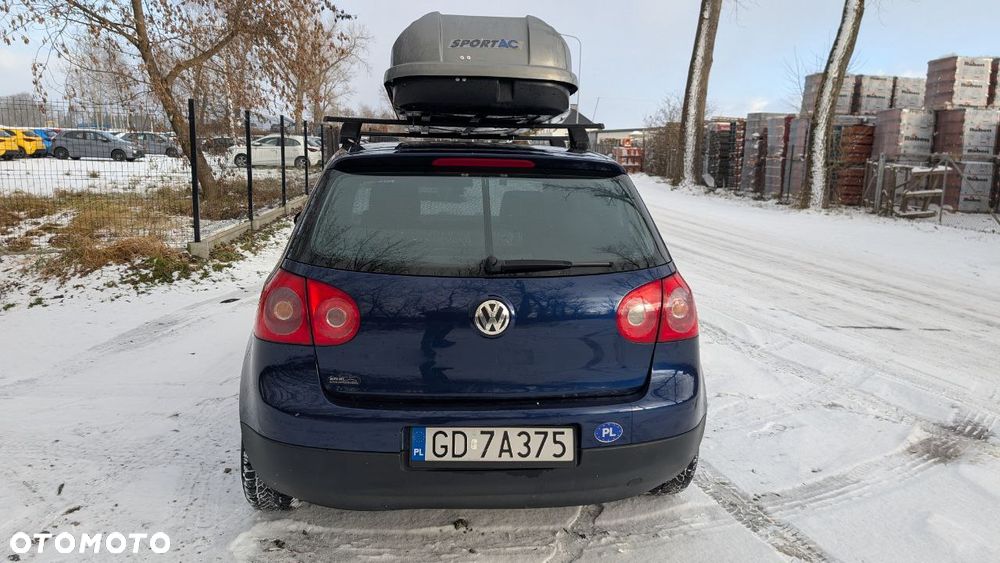 Volkswagen Golf 1.9 TDI DPF Comfortline - 4