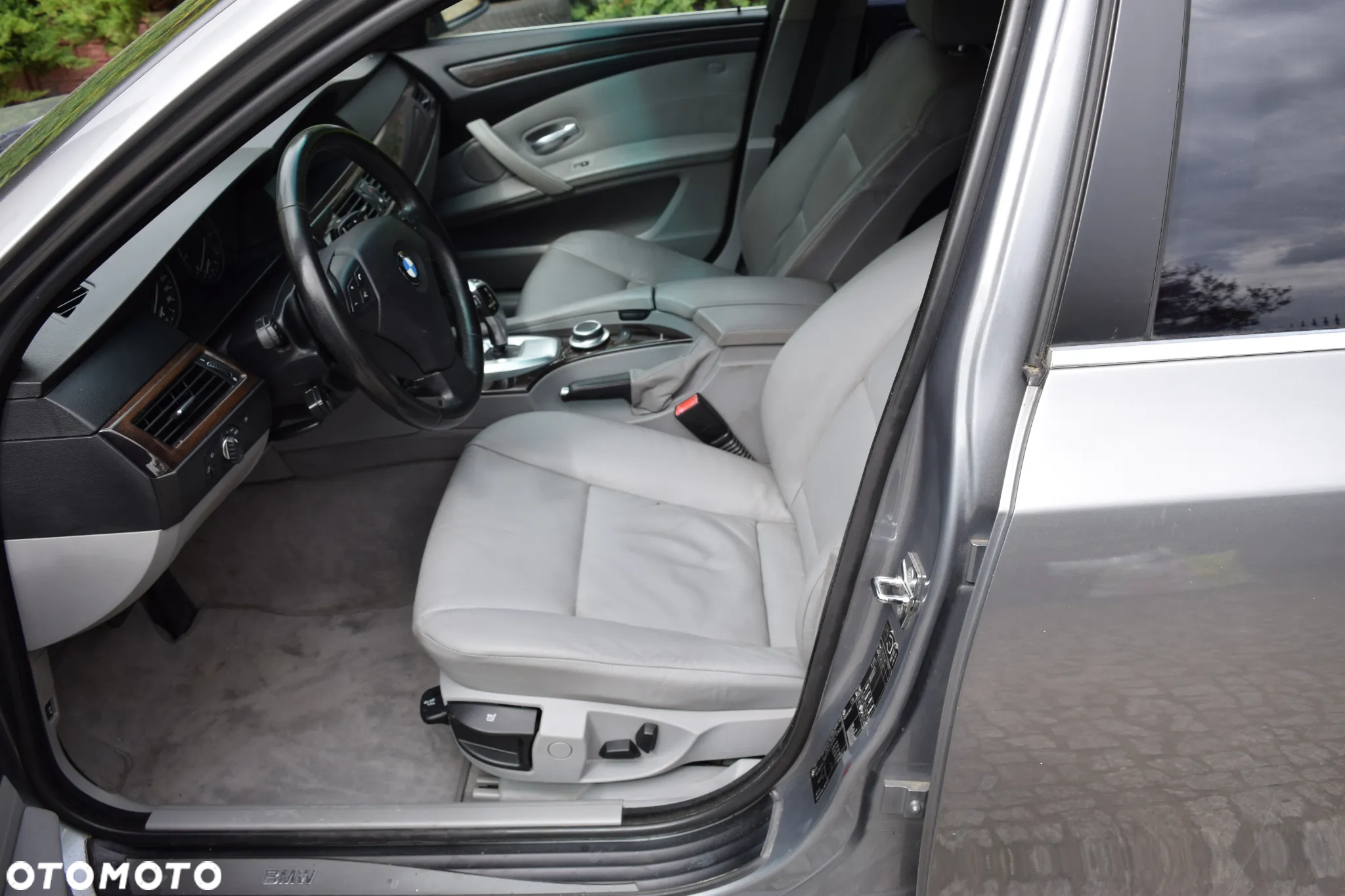 BMW Seria 5 523i Edition Sport - 15
