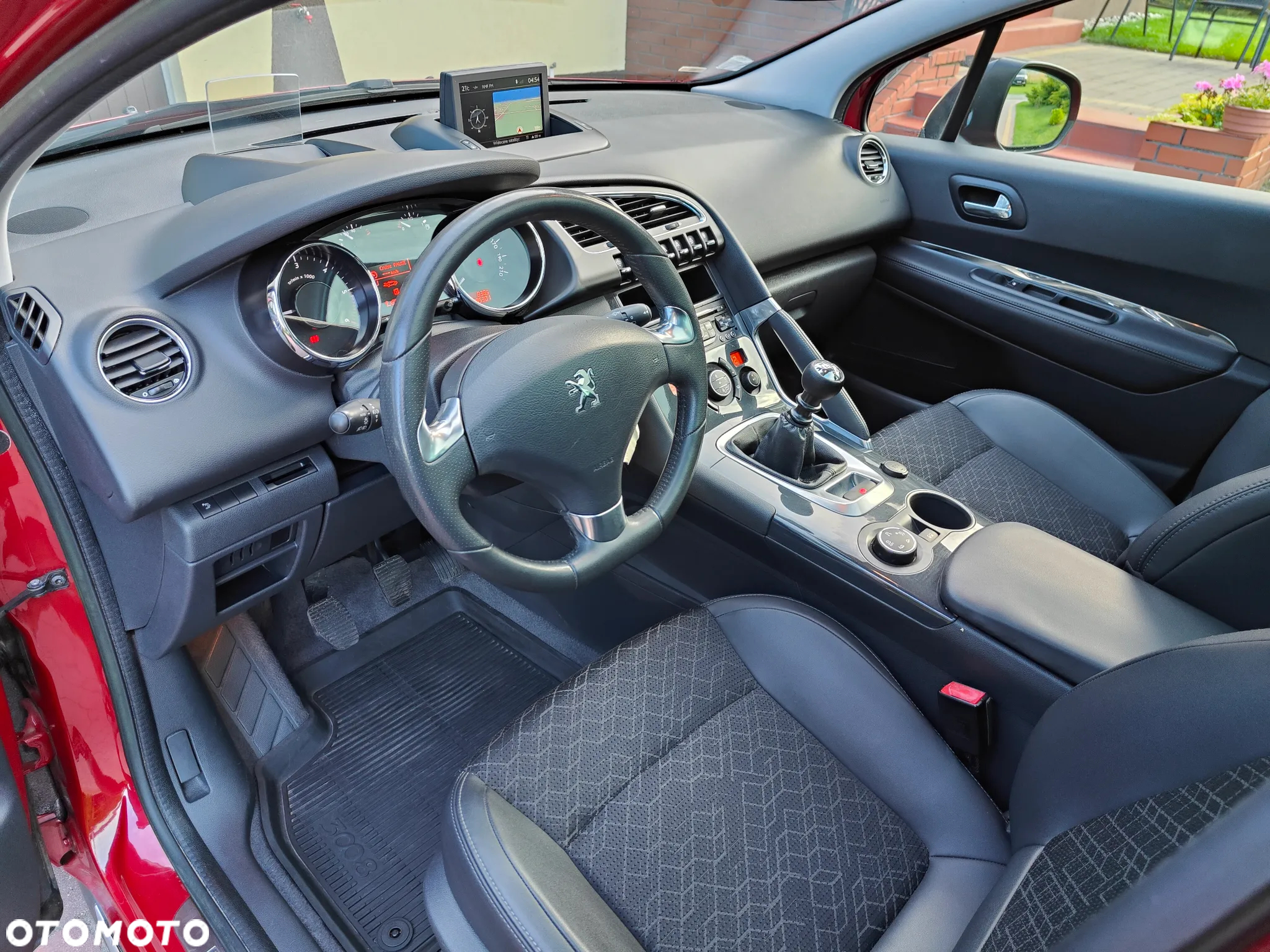 Peugeot 3008 HDi FAP 150 Allure - 11