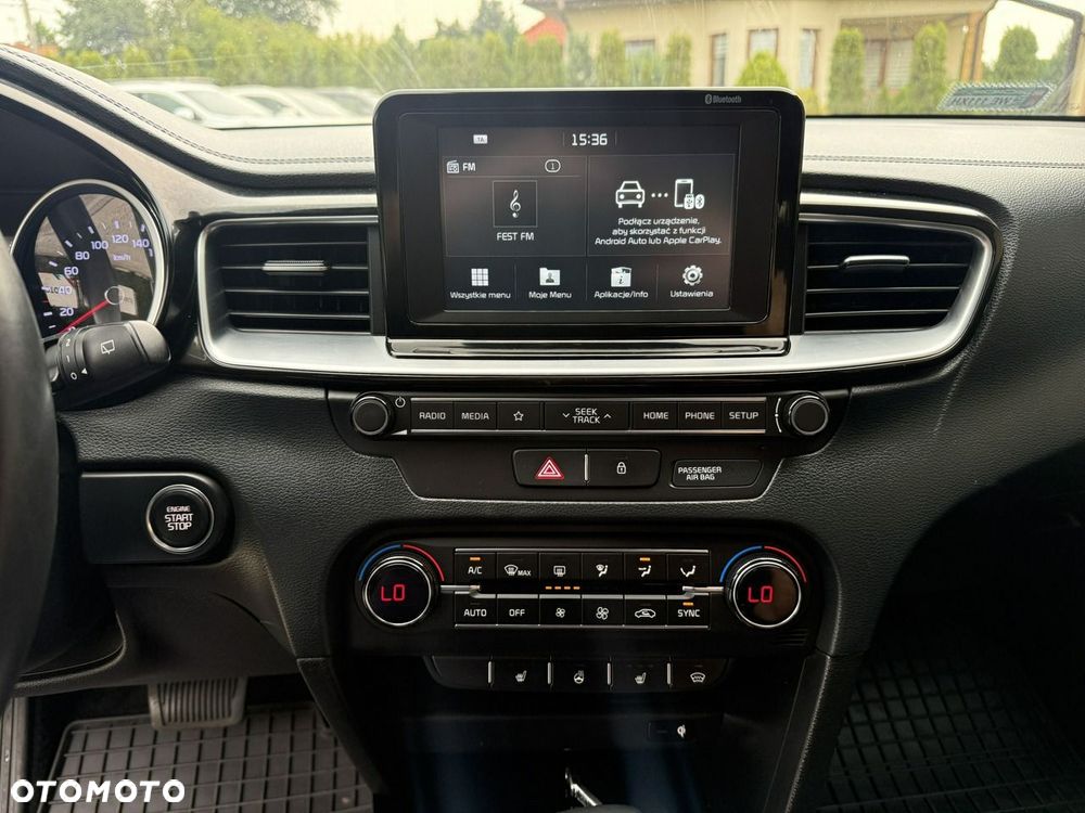 Kia Ceed 1.4 T-GDI L Business Line Plus DCT - 17