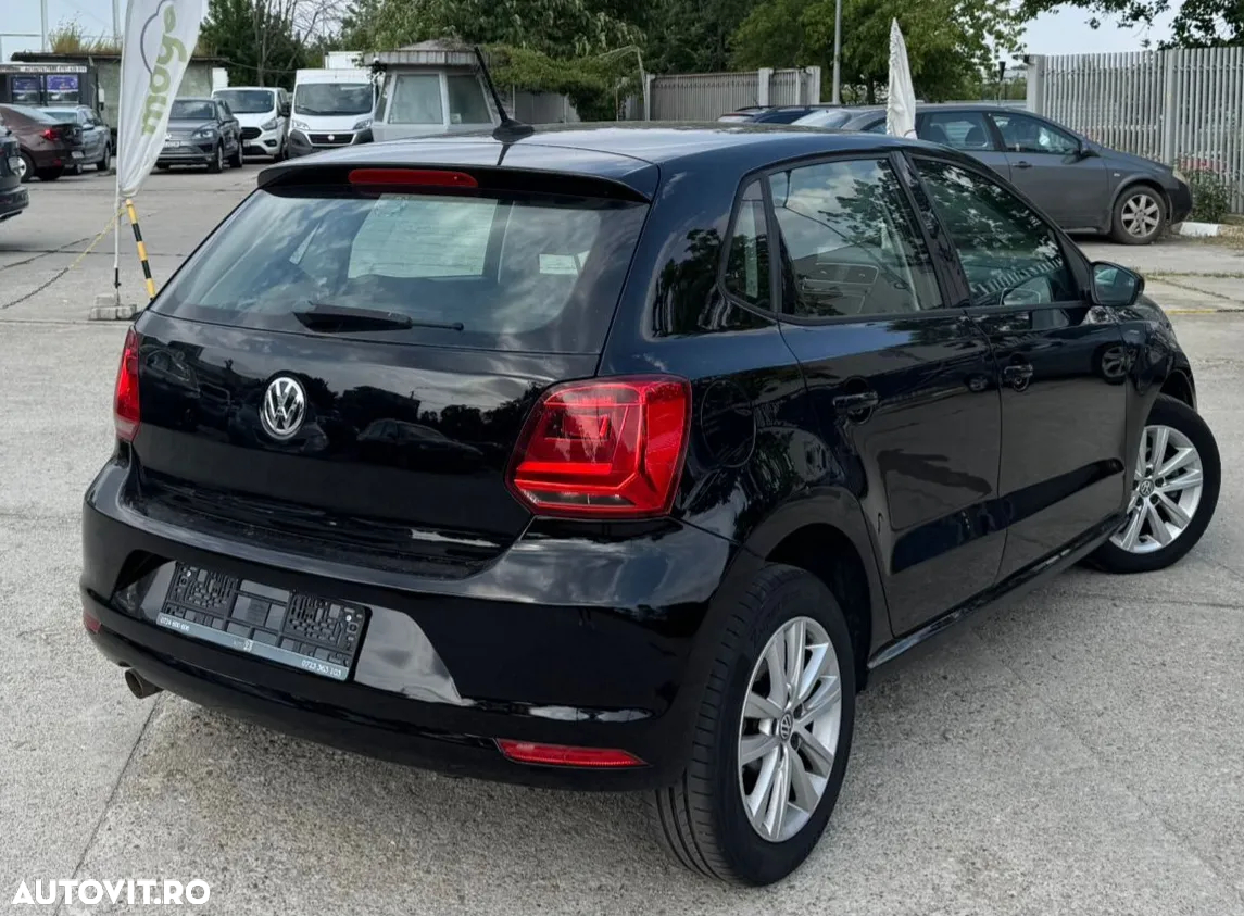 Volkswagen Polo 1.4 TDI (Blue Motion Technology) DSG Comfortline - 4
