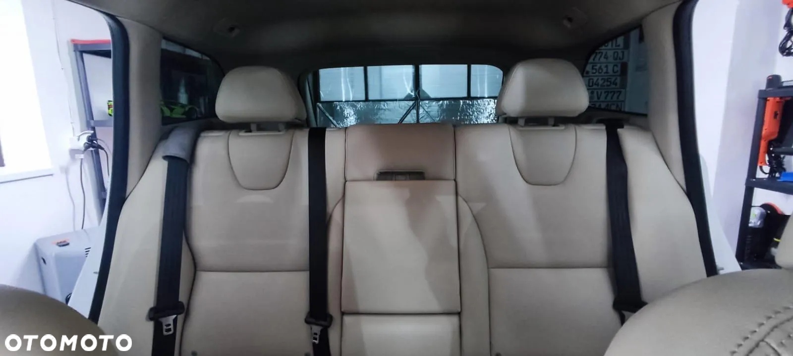 Volvo XC 60 - 8