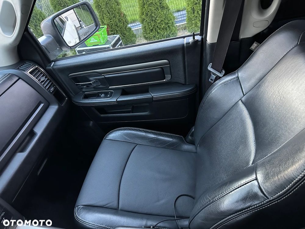 Dodge RAM 5.7 4x4 - 13