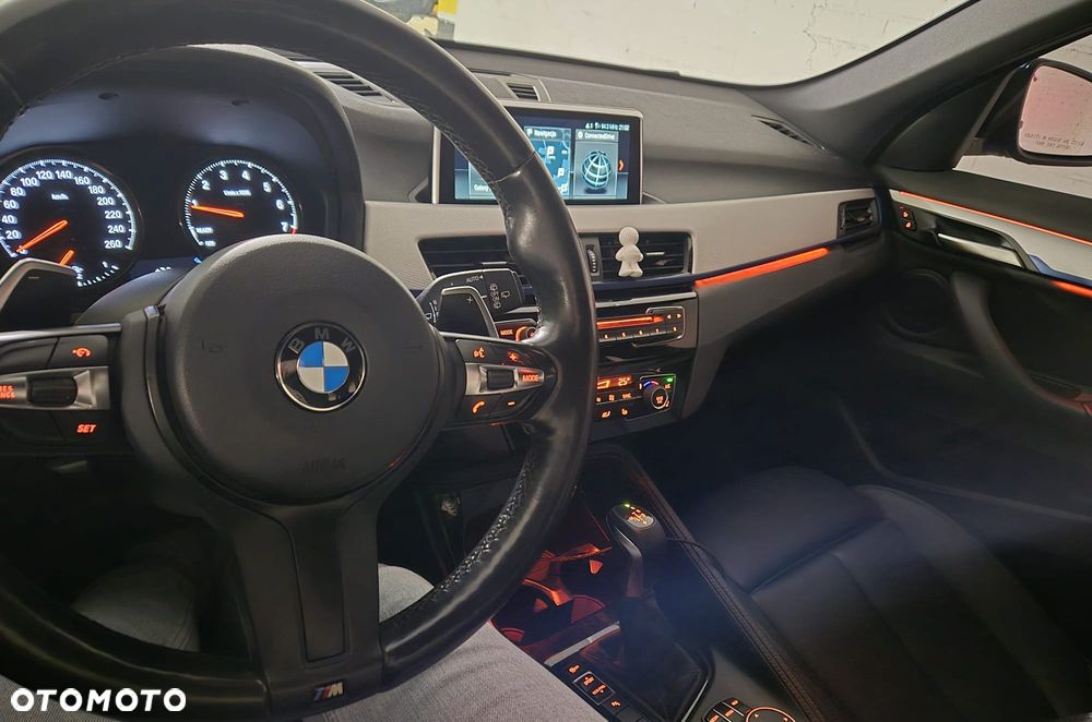 BMW X1 - 13