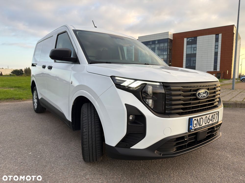 Ford Transit Courier - 3