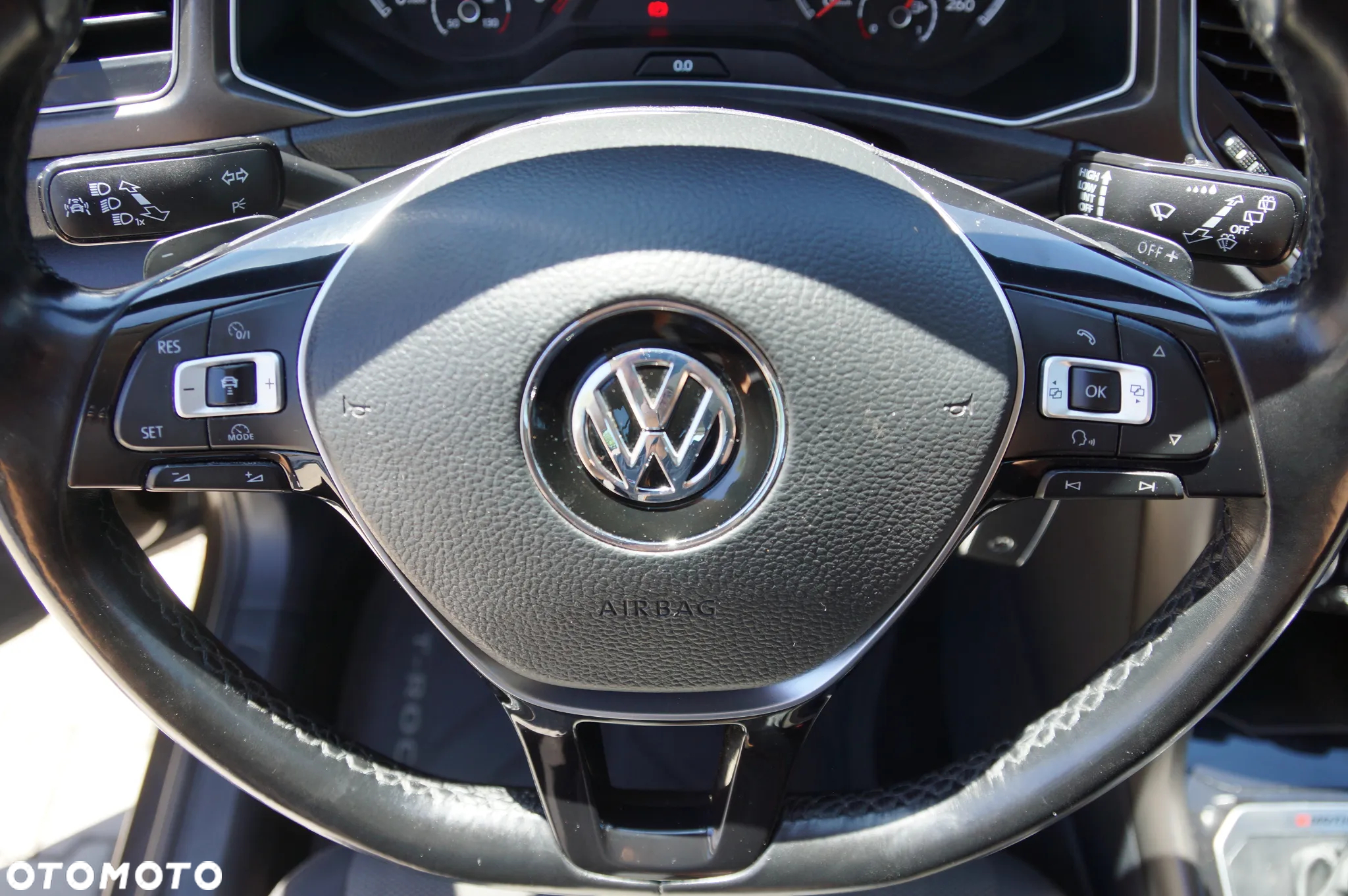 Volkswagen T-Roc 2.0 TDI SCR 4MOTION DSG Style - 20