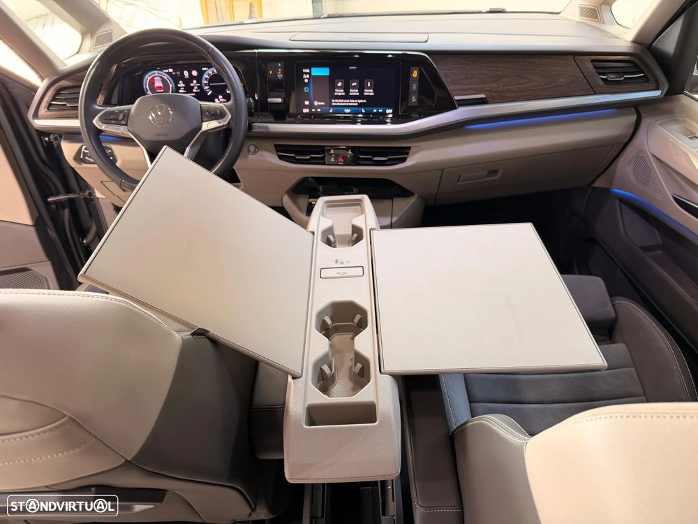 VW Multivan 2.0 TDI Style DSG - 25