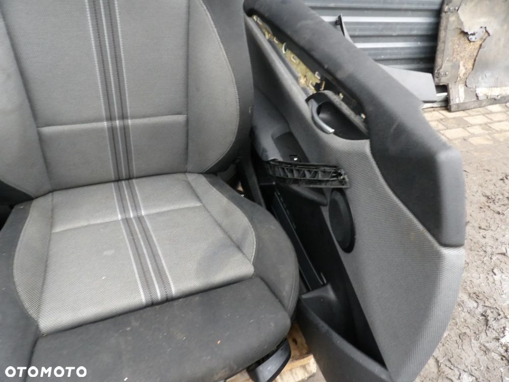 BMW - E84,X1 - FOTELE , KANAPA , BOCZKI - KOMPLET - 4