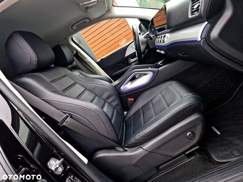 Mercedes-Benz GLE - 10