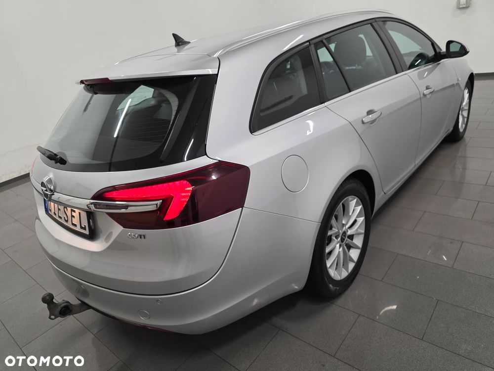 Opel Insignia Sports Tourer 2.0 Diesel Exclusive - 6