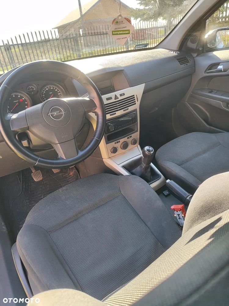 Opel Astra 1.4 Essentia - 6