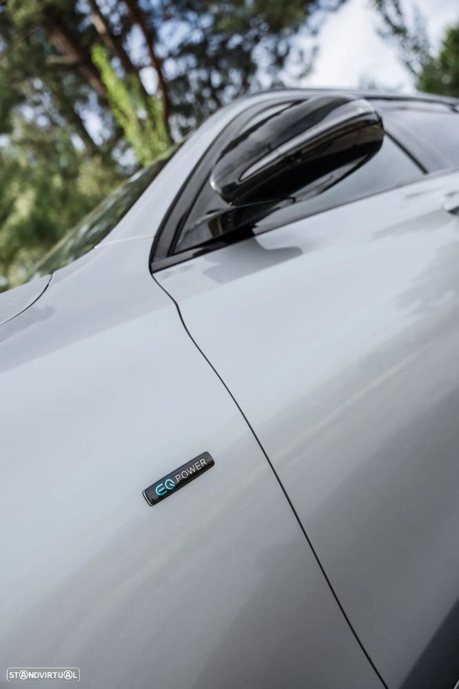 Mercedes-Benz E 300 de AMG Line - 16