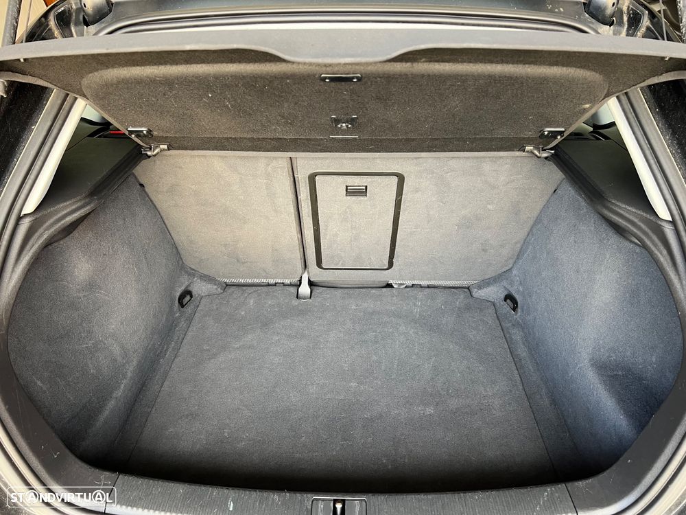 Audi A3 Sportback 2.0 TDI DPF Ambition - 11