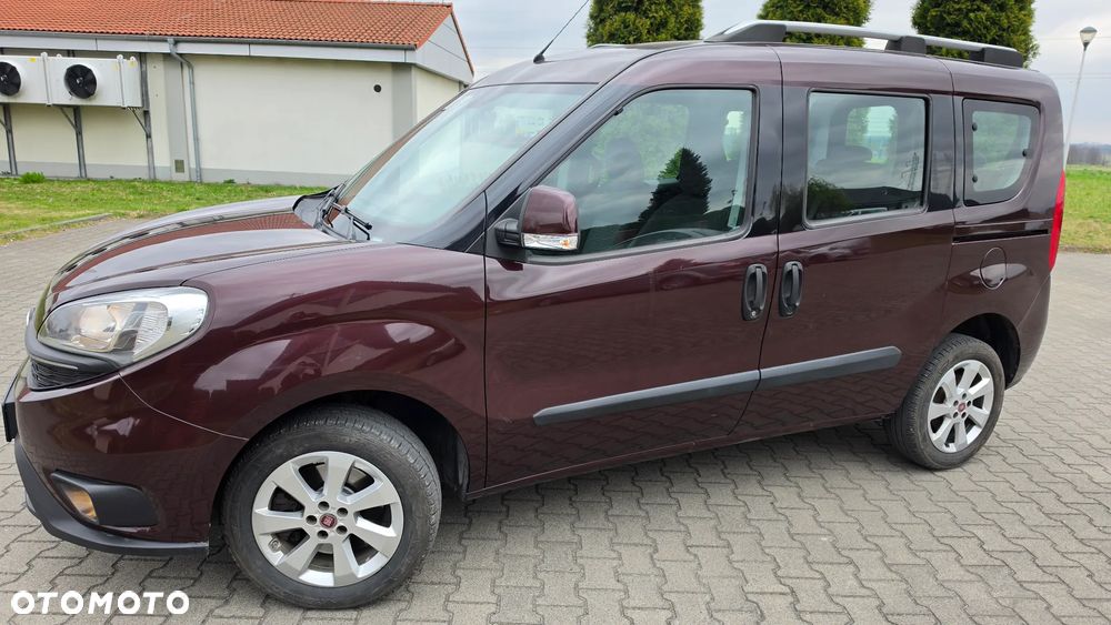 Fiat Doblo 1.4 T-Jet 16V Lounge - 27