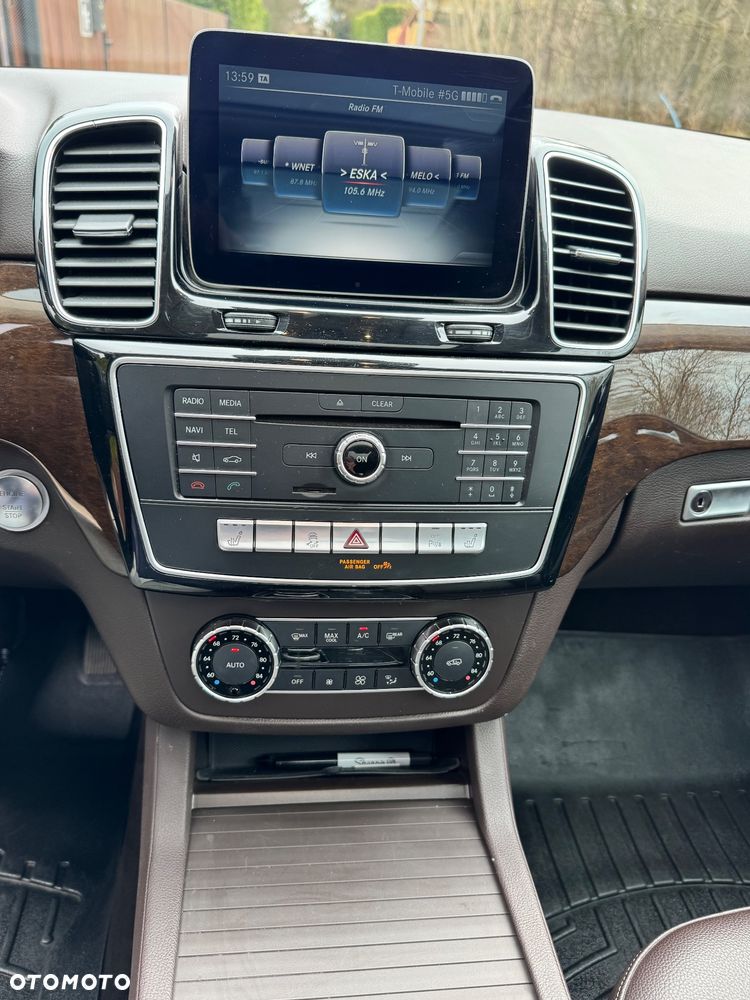 Mercedes-Benz GLE - 20