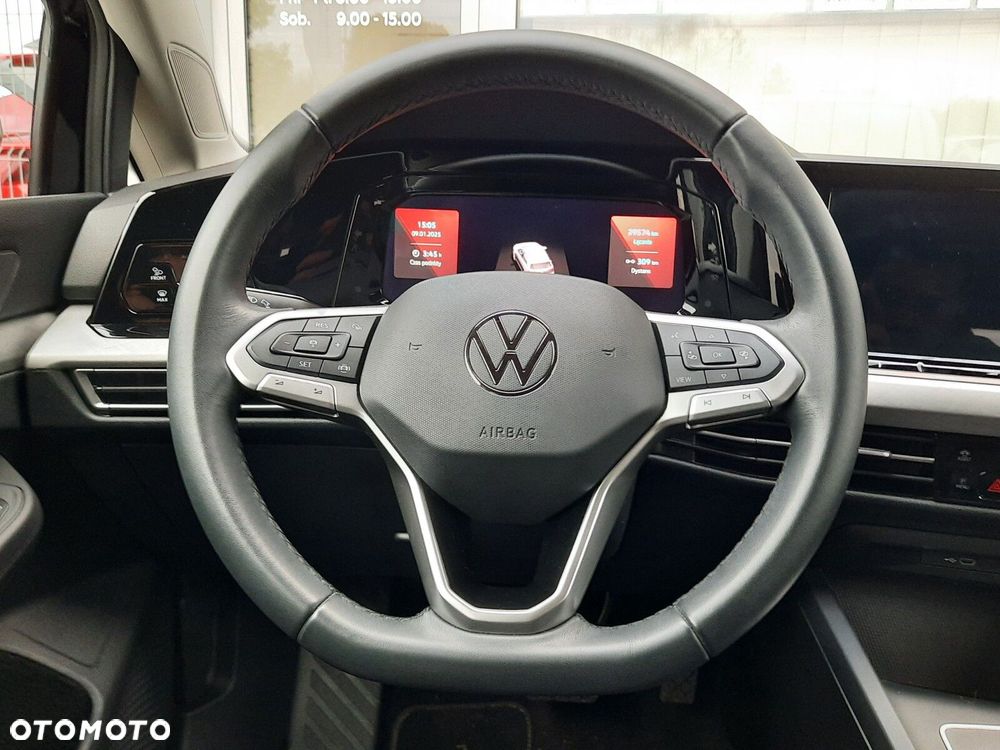 Volkswagen Golf 1.5 eTSI Life DSG - 4