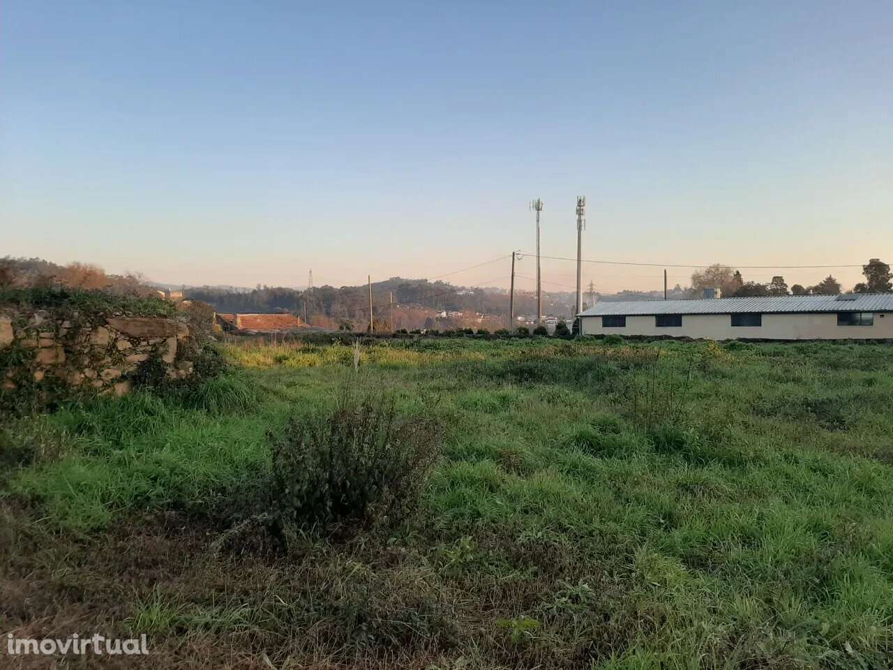 Terreno em Vila de Cucujães, Oliveira de Azeméis - Grande imagem: 3/5